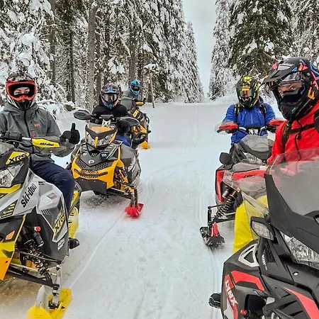 Ukkis & Safaris 3* Ukkohalla